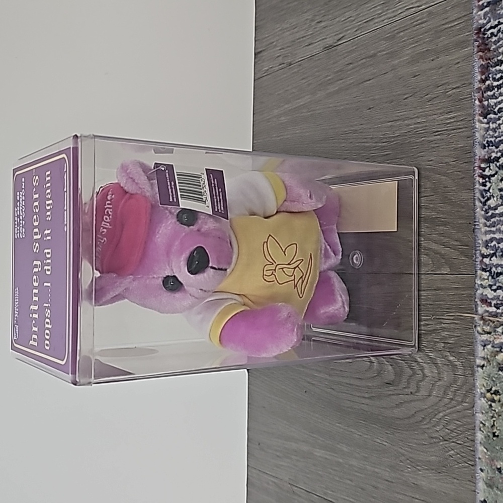 Britney Spears Limited Edition Bean Bear 2000 Britney Brands Inc.